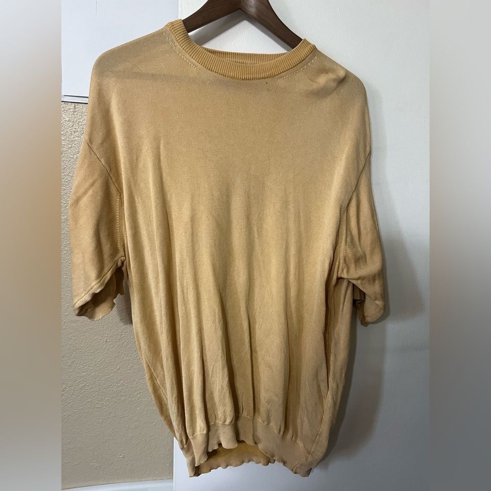 Murano by Raffi Tan Knit Shirt. Size M. Classic Winter Corpcore Minimalistic